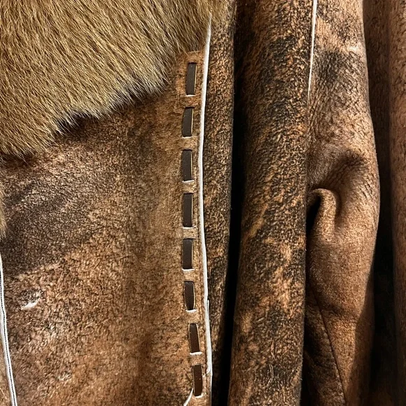 Penny Lane Rodeo-Ready Vintage Levinson
Leather Coat - NFR Statement Piece - Picture 9 of 15